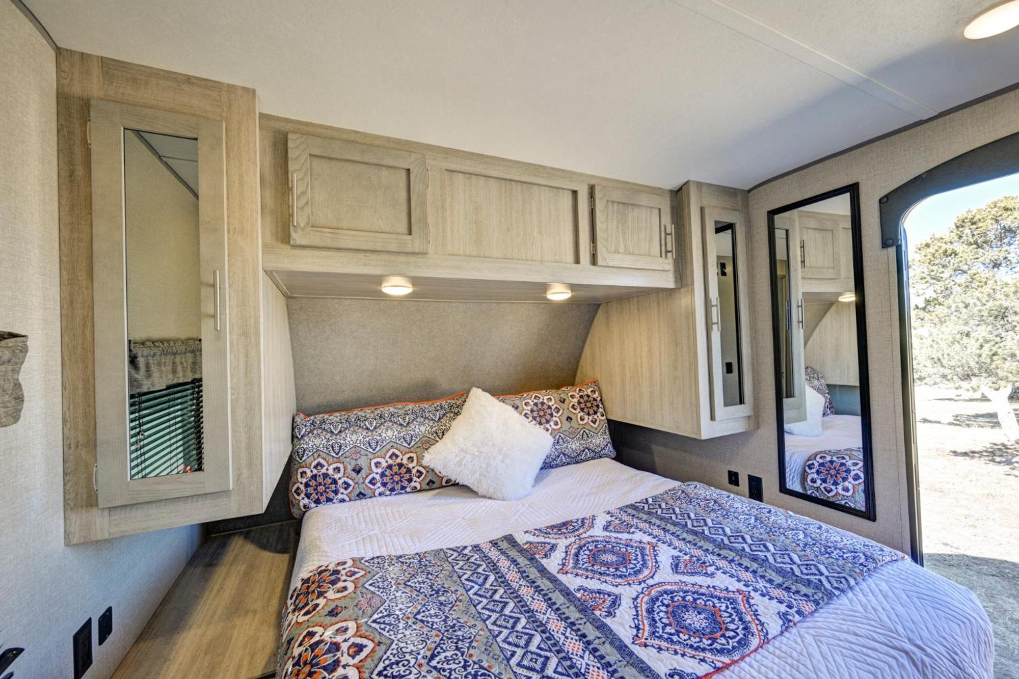 Snowy Peaks Rv Park Hotel Буена Виста Стая снимка